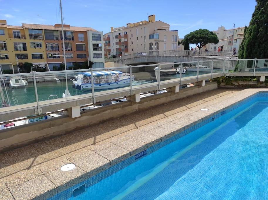 Confortable Appartement Grande Terrasse Piscine Parking Clim Agde Dış mekan fotoğraf